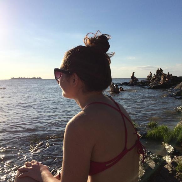 Meet your Posher, Dani - Picture 1 of 1